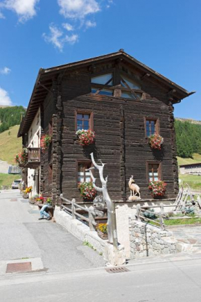Гостиница Bait Vegl, Ливиньо